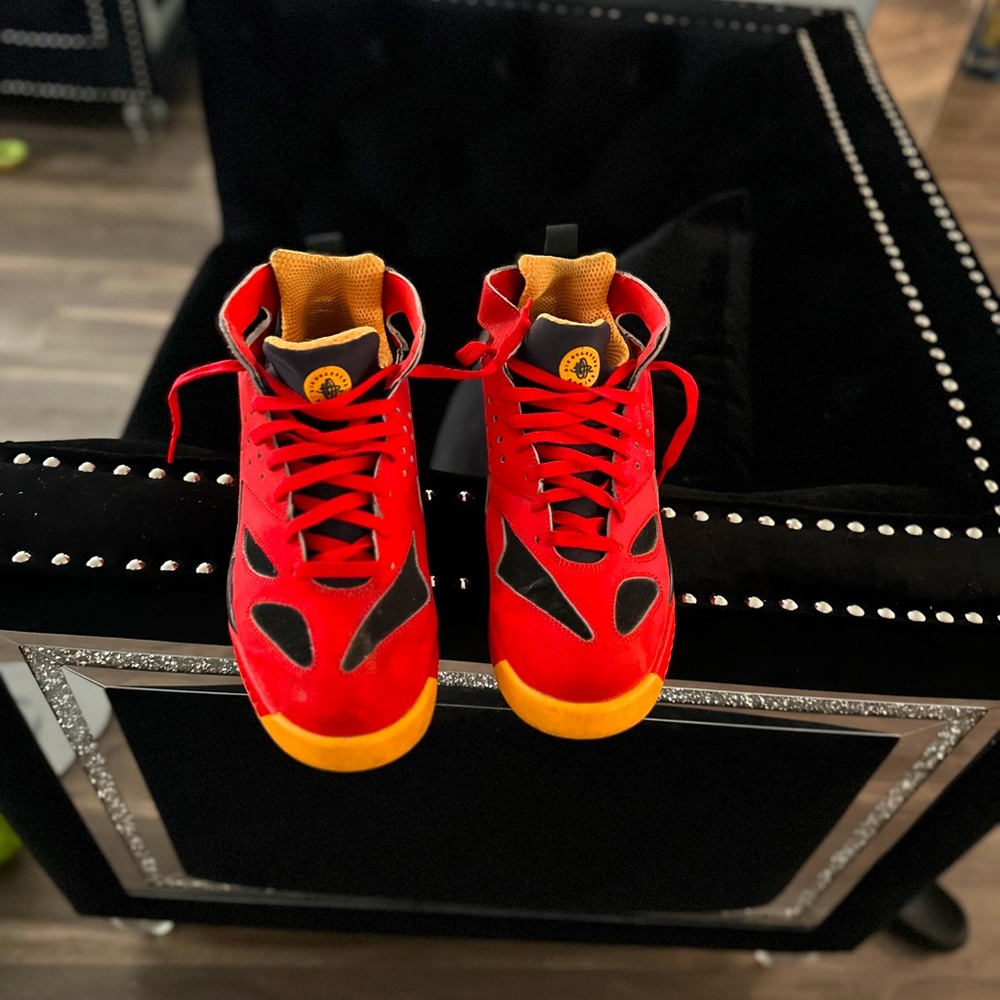 Size 12 Nike Air Tech Challenge Huarache (Light Crimson)